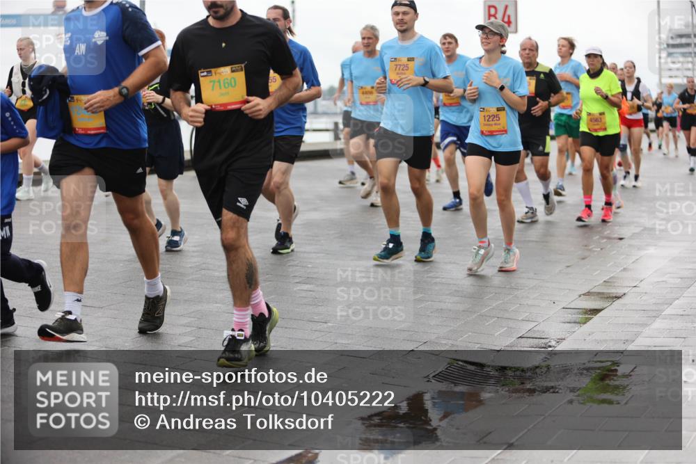13.09.2026 - Kiel Lauf Andreas Tolksdorf http://msf.ph/oto/10405222 13.09.2026 11:06:26 Kiellinie 39, 7160, 55, 7725, 4, 39, 1225, 4563 meine-sportfotos.de