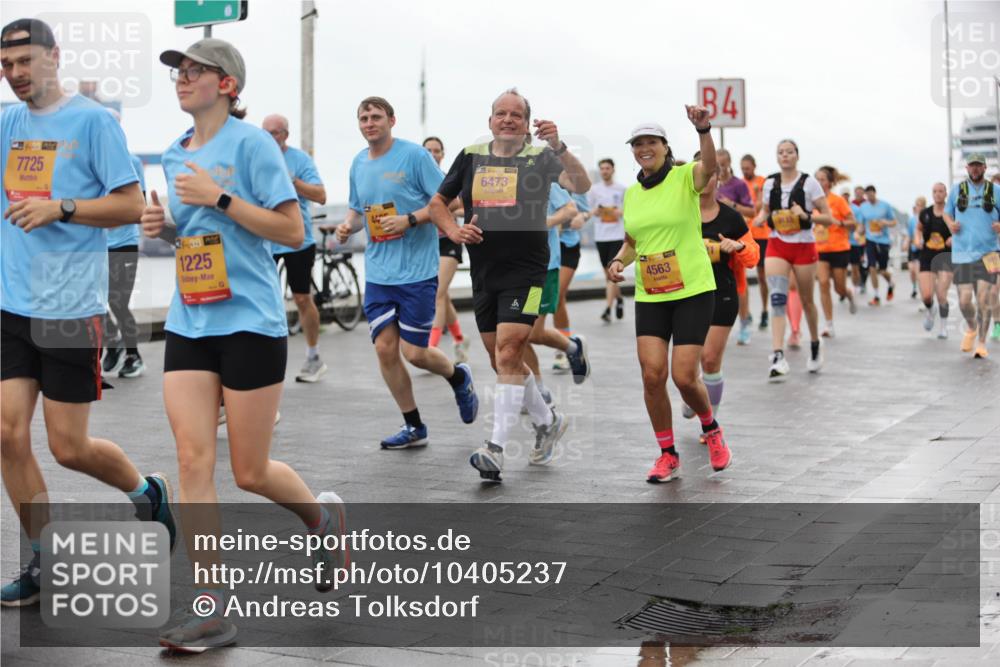 13.09.2026 - Kiel Lauf Andreas Tolksdorf http://msf.ph/oto/10405237 13.09.2026 11:06:28 Kiellinie 7725, 3, 39, 1225, 6473, 4563, 34 meine-sportfotos.de