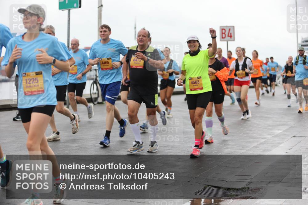 13.09.2026 - Kiel Lauf Andreas Tolksdorf http://msf.ph/oto/10405243 13.09.2026 11:06:28 Kiellinie 1, 39, 1225, 4405, 6473, 38, 4563, 921, 4 meine-sportfotos.de