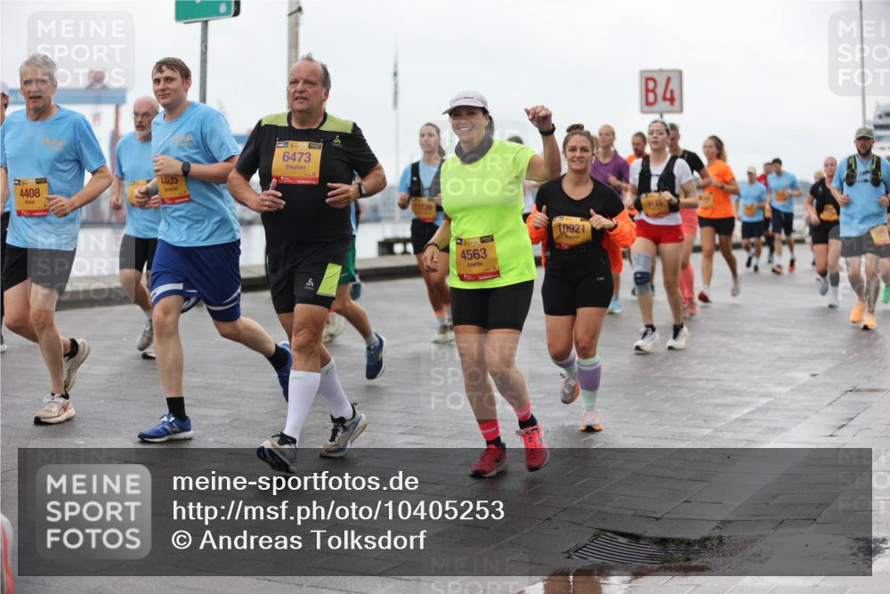 13.09.2026 - Kiel Lauf Andreas Tolksdorf http://msf.ph/oto/10405253 13.09.2026 11:06:29 Kiellinie 39, 4408, 4405, 6473, 11739, 38, 4563, 10921, 4 meine-sportfotos.de