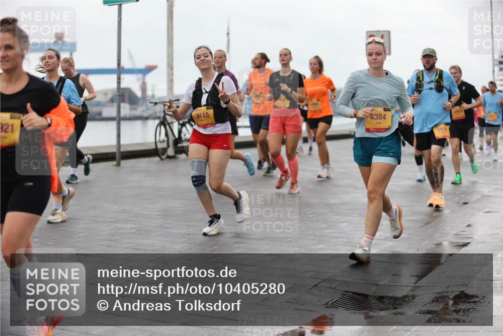 13.09.2026 - Kiel Lauf Andreas Tolksdorf http://msf.ph/oto/10405280 13.09.2026 11:06:31 Kiellinie 921, 3115, 38, 4384, 5919, 10403 meine-sportfotos.de