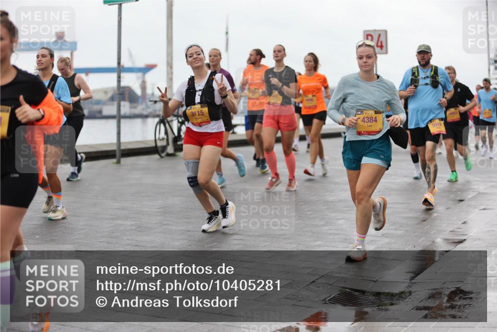 13.09.2026 - Kiel Lauf Andreas Tolksdorf http://msf.ph/oto/10405281 13.09.2026 11:06:31 Kiellinie 3115, 24, 98, 4384, 5919, 10403 meine-sportfotos.de