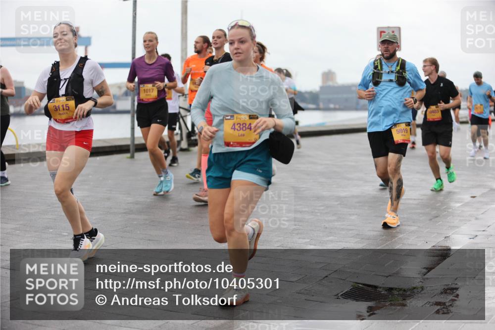 13.09.2026 - Kiel Lauf Andreas Tolksdorf http://msf.ph/oto/10405301 13.09.2026 11:06:32 Kiellinie 38, 3115, 1017, 1, 39, 4384, 5919, 10403 meine-sportfotos.de