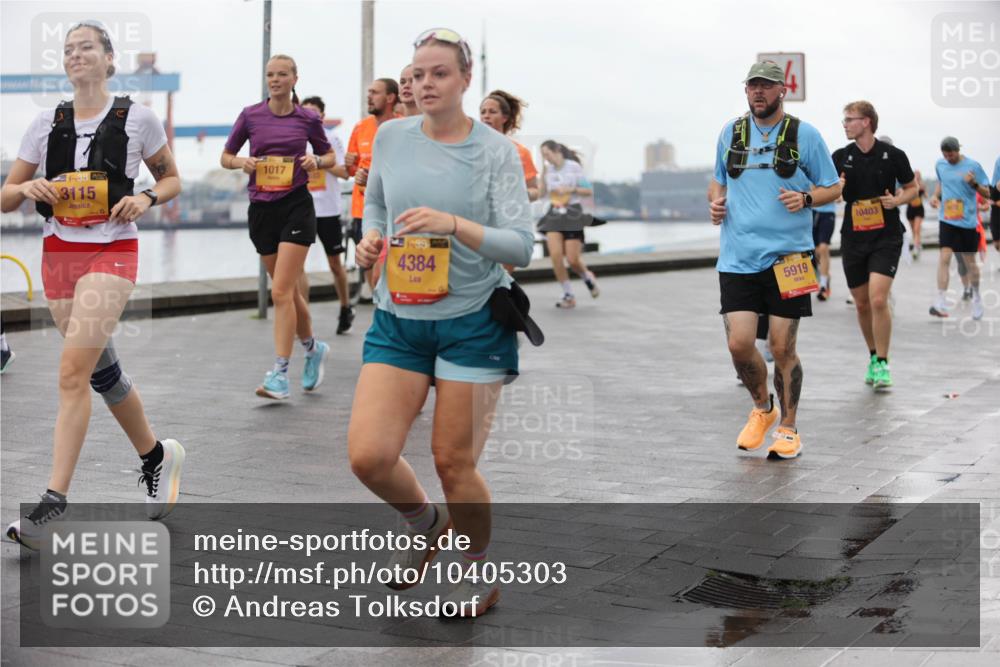 13.09.2026 - Kiel Lauf Andreas Tolksdorf http://msf.ph/oto/10405303 13.09.2026 11:06:32 Kiellinie 3115, 1017, 4384, 5919, 10403 meine-sportfotos.de