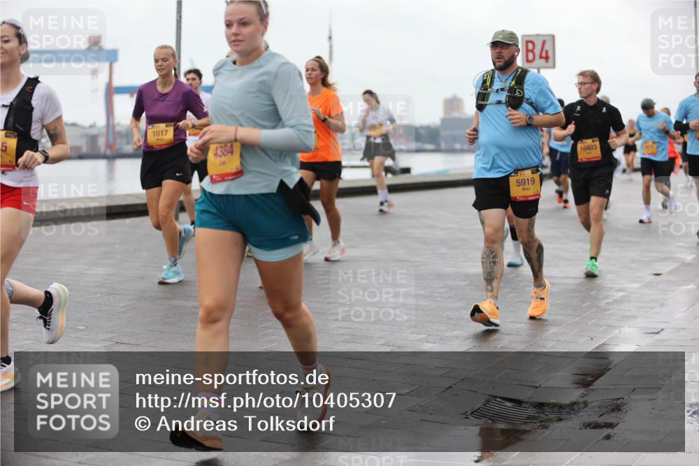 13.09.2026 - Kiel Lauf Andreas Tolksdorf http://msf.ph/oto/10405307 13.09.2026 11:06:32 Kiellinie 1017, 4384, 5919, 4, 10403 meine-sportfotos.de