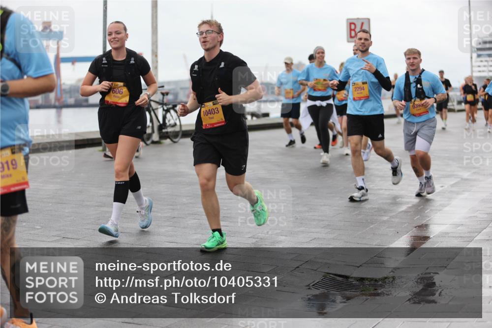 13.09.2026 - Kiel Lauf Andreas Tolksdorf http://msf.ph/oto/10405331 13.09.2026 11:06:34 Kiellinie 919, 38, 606, 48, 10403, 2294, 9393 meine-sportfotos.de