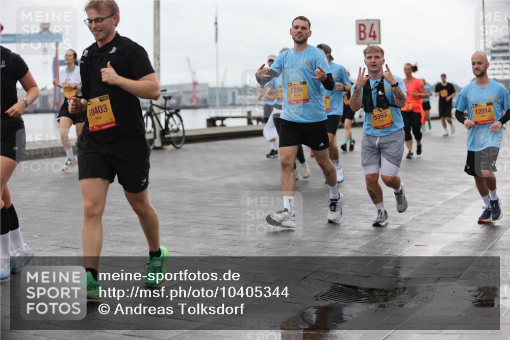 13.09.2026 - Kiel Lauf Andreas Tolksdorf http://msf.ph/oto/10405344 13.09.2026 11:06:34 Kiellinie 10403, 39, 2294, 4, 9393, 12014 meine-sportfotos.de