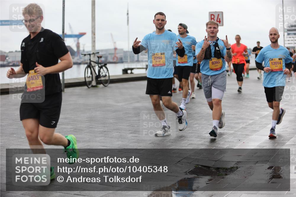 13.09.2026 - Kiel Lauf Andreas Tolksdorf http://msf.ph/oto/10405348 13.09.2026 11:06:35 Kiellinie 0403, 39, 2294, 4, 39, 9393, 39, 12014 meine-sportfotos.de