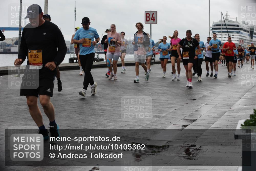 13.09.2026 - Kiel Lauf Andreas Tolksdorf http://msf.ph/oto/10405362 13.09.2026 11:06:48 Kiellinie 38, 8132, 10113, 7039, 4, 4154, 3, 220 meine-sportfotos.de