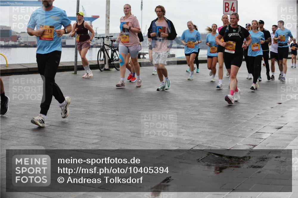 13.09.2026 - Kiel Lauf Andreas Tolksdorf http://msf.ph/oto/10405394 13.09.2026 11:06:50 Kiellinie 0113, 7039, 8077, 6861, 4, 2200, 8239 meine-sportfotos.de