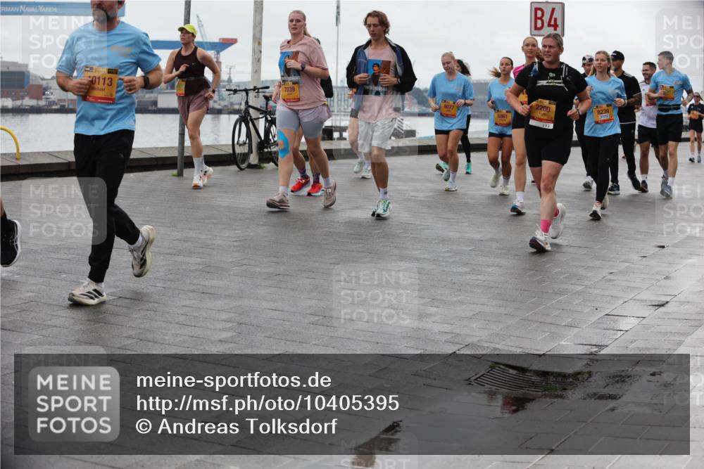 13.09.2026 - Kiel Lauf Andreas Tolksdorf http://msf.ph/oto/10405395 13.09.2026 11:06:50 Kiellinie 0113, 7039, 8077, 6861, 4, 2200, 8239 meine-sportfotos.de