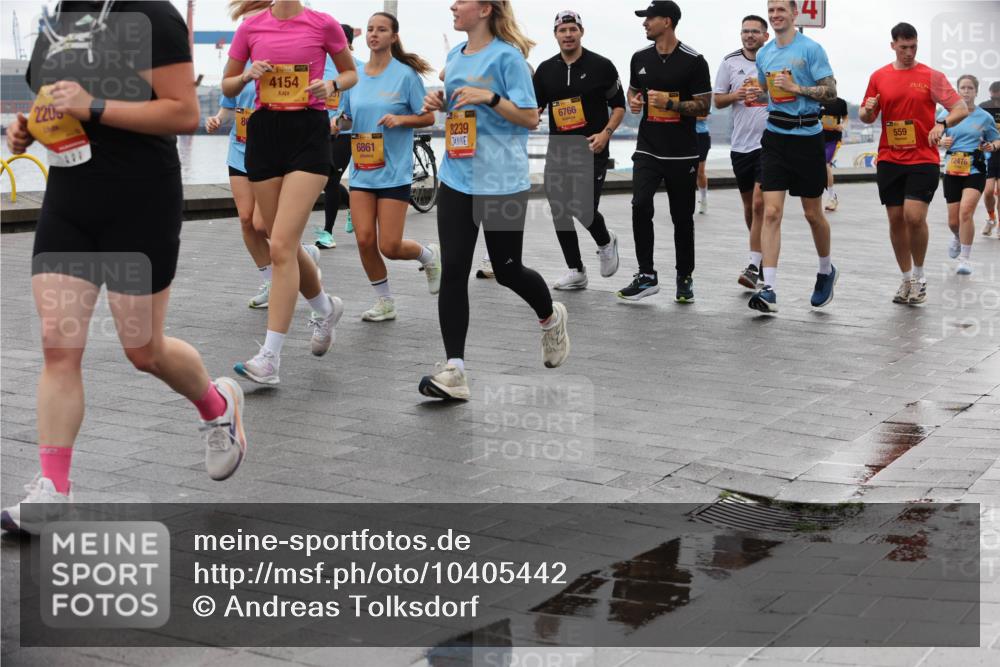 13.09.2026 - Kiel Lauf Andreas Tolksdorf http://msf.ph/oto/10405442 13.09.2026 11:06:53 Kiellinie 220, 38, 4154, 8239, 6861, 6766, 559, 12476 meine-sportfotos.de