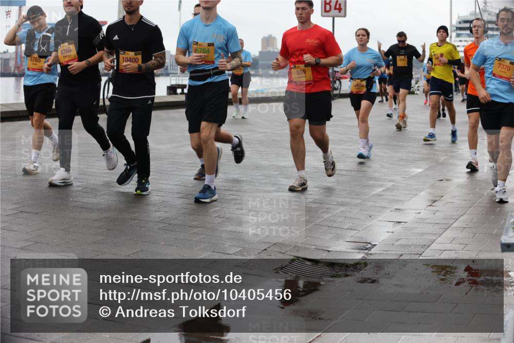 13.09.2026 - Kiel Lauf Andreas Tolksdorf http://msf.ph/oto/10405456 13.09.2026 11:06:54 Kiellinie 352, 6765, 6766, 39, 10400, 38, 16764, 4, 559, 12476, 12771, 35, 7370 meine-sportfotos.de