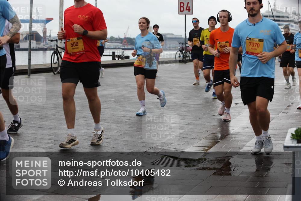 13.09.2026 - Kiel Lauf Andreas Tolksdorf http://msf.ph/oto/10405482 13.09.2026 11:06:55 Kiellinie 1, 3970, 559, 12476, 4, 4596, 38, 7370, 2771, 5, 38 meine-sportfotos.de