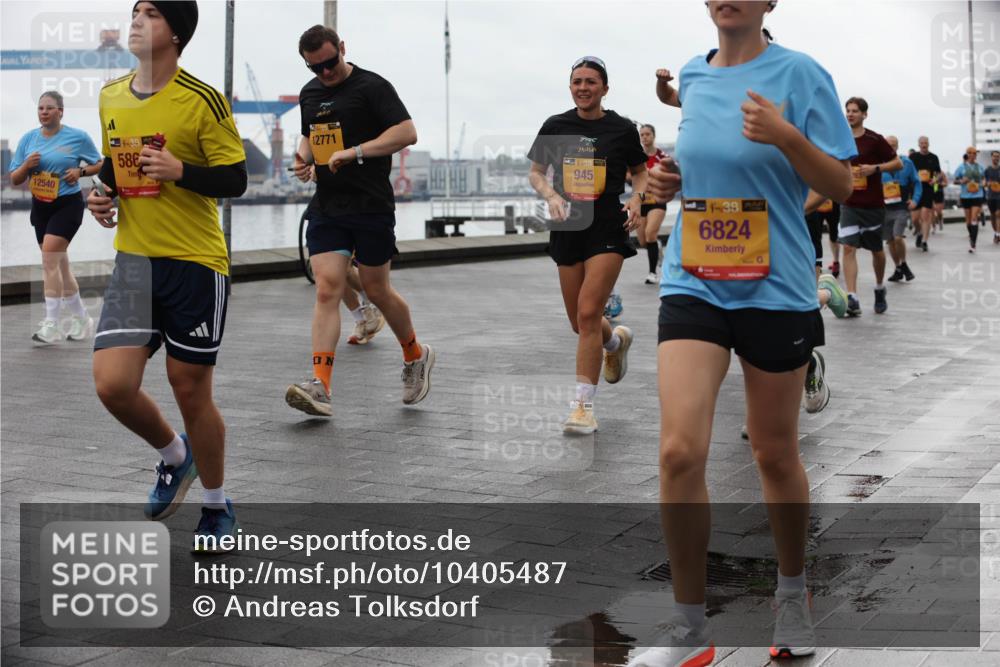 13.09.2026 - Kiel Lauf Andreas Tolksdorf http://msf.ph/oto/10405487 13.09.2026 11:06:58 Kiellinie 12540, 38, 586, 12771, 39, 945, 38, 7, 6824 meine-sportfotos.de