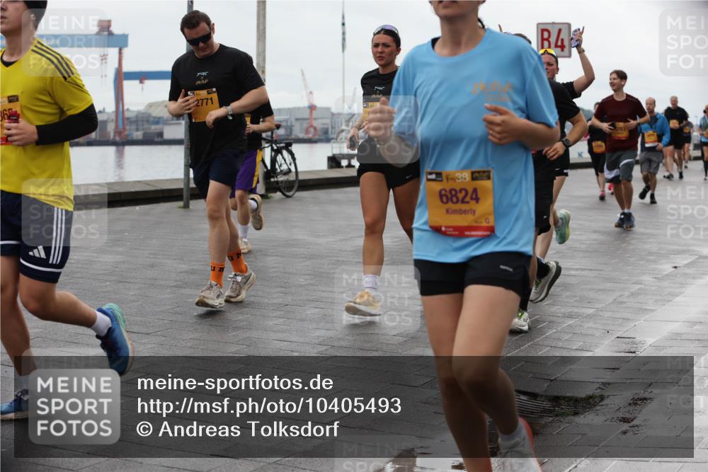 13.09.2026 - Kiel Lauf Andreas Tolksdorf http://msf.ph/oto/10405493 13.09.2026 11:06:59 Kiellinie 36, 39, 2771, 39, 6824, 4 meine-sportfotos.de