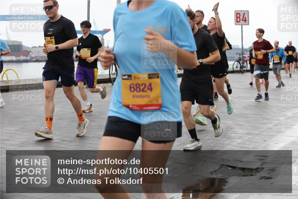 13.09.2026 - Kiel Lauf Andreas Tolksdorf http://msf.ph/oto/10405501 13.09.2026 11:06:59 Kiellinie 2771, 12691, 39, 6824, 4, 5783 meine-sportfotos.de