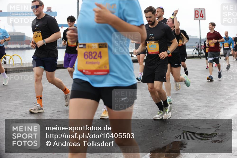 13.09.2026 - Kiel Lauf Andreas Tolksdorf http://msf.ph/oto/10405503 13.09.2026 11:06:59 Kiellinie 12771, 6824, 38, 6495, 4 meine-sportfotos.de