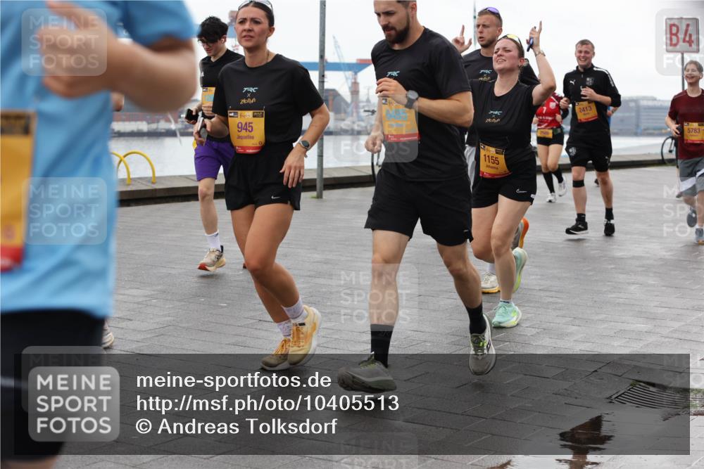 13.09.2026 - Kiel Lauf Andreas Tolksdorf http://msf.ph/oto/10405513 13.09.2026 11:07:00 Kiellinie 38, 945, 495, 1155, 2413, 4, 5783 meine-sportfotos.de