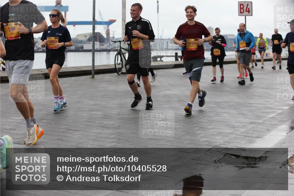 13.09.2026 - Kiel Lauf Andreas Tolksdorf http://msf.ph/oto/10405528 13.09.2026 11:07:01 Kiellinie 38, 196, 39, 10853, 4, 2413, 5783, 5674, 559 meine-sportfotos.de