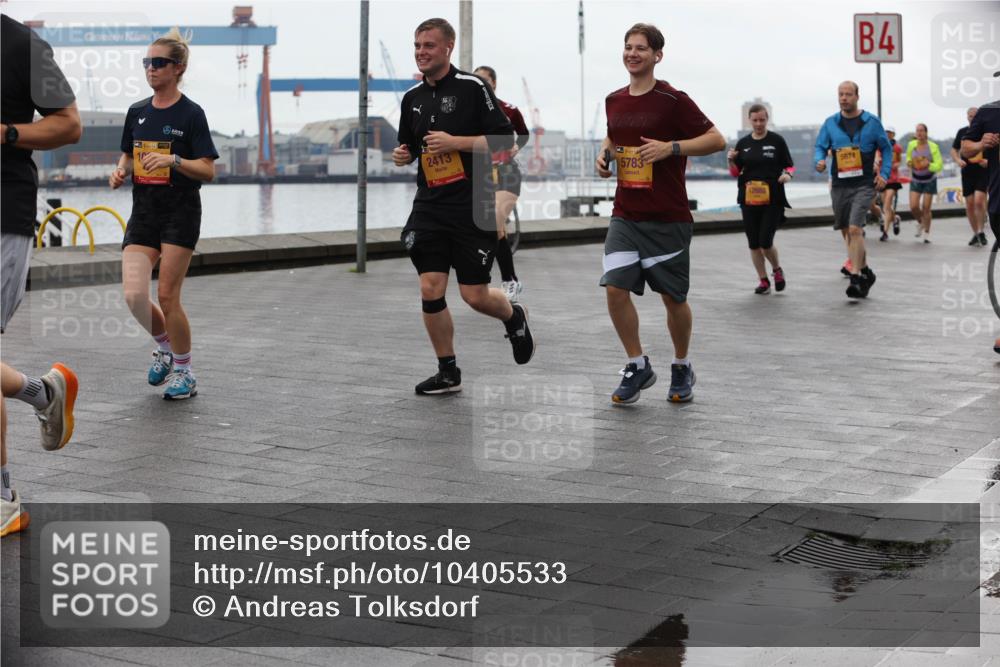 13.09.2026 - Kiel Lauf Andreas Tolksdorf http://msf.ph/oto/10405533 13.09.2026 11:07:01 Kiellinie 31, 2413, 34, 5783, 4, 5674 meine-sportfotos.de