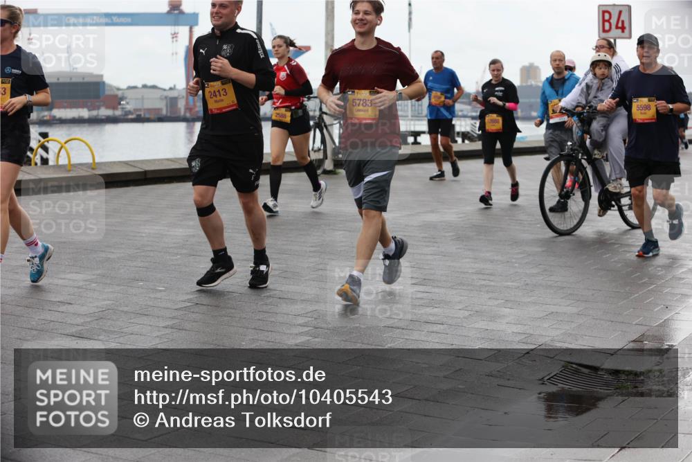 13.09.2026 - Kiel Lauf Andreas Tolksdorf http://msf.ph/oto/10405543 13.09.2026 11:07:02 Kiellinie 3, 1, 38, 2413, 2588, 38, 5783, 4, 5598, 12688 meine-sportfotos.de