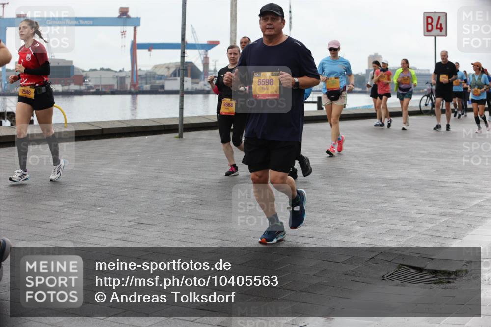 13.09.2026 - Kiel Lauf Andreas Tolksdorf http://msf.ph/oto/10405563 13.09.2026 11:07:03 Kiellinie 2588, 12688, 5598, 4 meine-sportfotos.de
