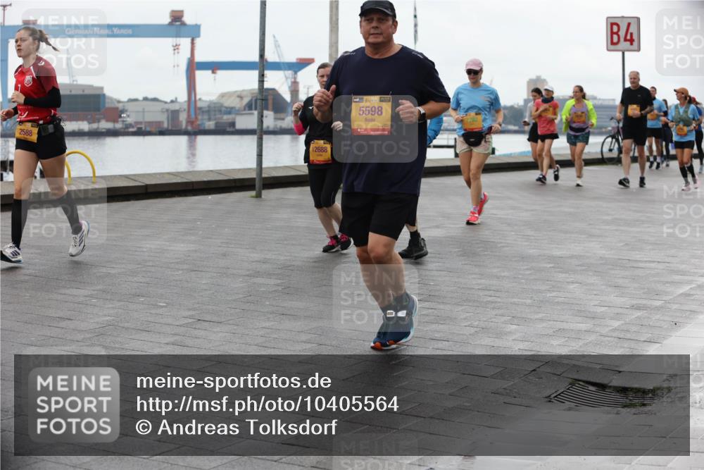 13.09.2026 - Kiel Lauf Andreas Tolksdorf http://msf.ph/oto/10405564 13.09.2026 11:07:03 Kiellinie 2588, 12688, 38, 5598, 4 meine-sportfotos.de