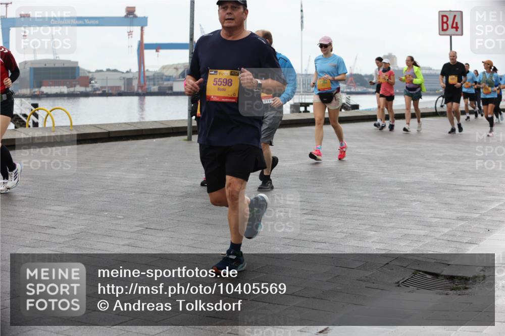 13.09.2026 - Kiel Lauf Andreas Tolksdorf http://msf.ph/oto/10405569 13.09.2026 11:07:04 Kiellinie 38, 5598, 4 meine-sportfotos.de