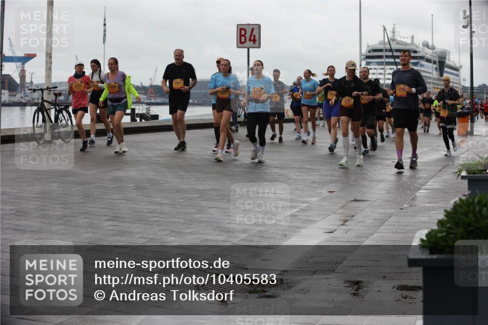 13.09.2026 - Kiel Lauf Andreas Tolksdorf http://msf.ph/oto/10405583 13.09.2026 11:07:06 Kiellinie 4, 2164, 7630, 7838, 6826 meine-sportfotos.de