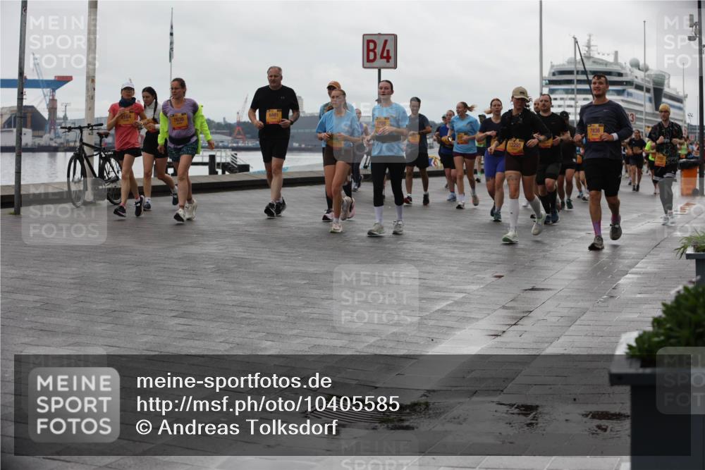 13.09.2026 - Kiel Lauf Andreas Tolksdorf http://msf.ph/oto/10405585 13.09.2026 11:07:06 Kiellinie 4, 2164, 7630, 6481, 6826, 12295, 12295, 7836 meine-sportfotos.de