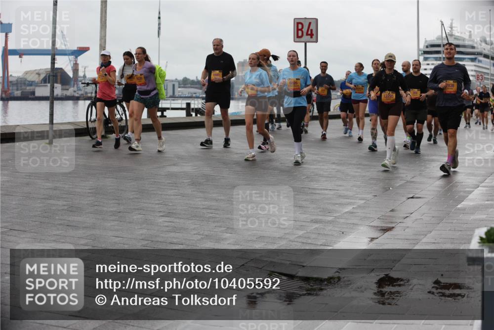 13.09.2026 - Kiel Lauf Andreas Tolksdorf http://msf.ph/oto/10405592 13.09.2026 11:07:06 Kiellinie 4, 2164, 7630, 6481, 6826, 11616, 12295, 7836, 3 meine-sportfotos.de