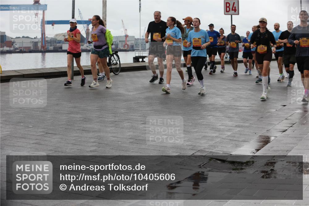 13.09.2026 - Kiel Lauf Andreas Tolksdorf http://msf.ph/oto/10405606 13.09.2026 11:07:07 Kiellinie 3, 7630, 6481, 6826, 4, 12295, 7836 meine-sportfotos.de