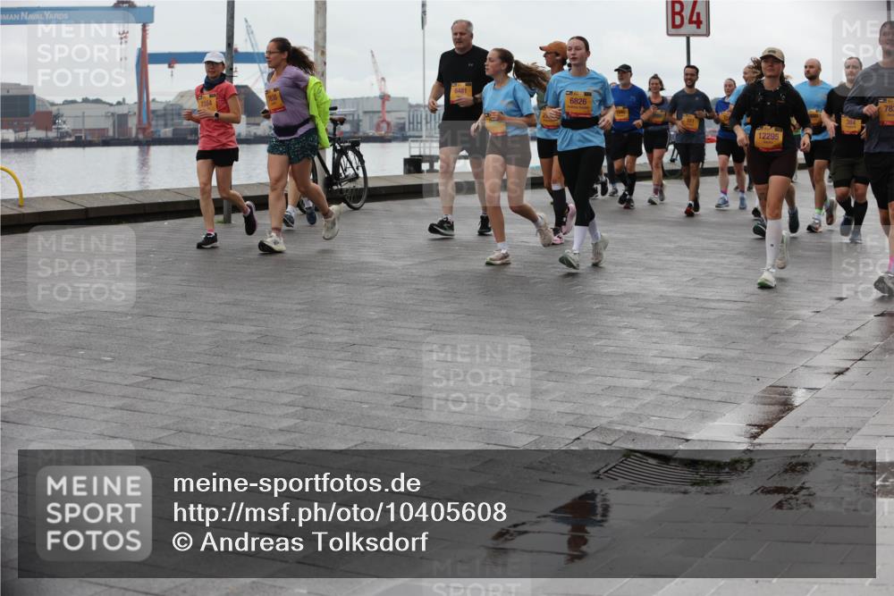 13.09.2026 - Kiel Lauf Andreas Tolksdorf http://msf.ph/oto/10405608 13.09.2026 11:07:07 Kiellinie 3, 6481, 2164, 6826, 4, 12295, 783 meine-sportfotos.de