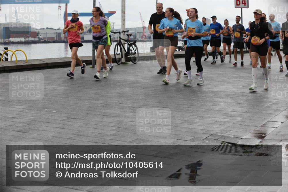 13.09.2026 - Kiel Lauf Andreas Tolksdorf http://msf.ph/oto/10405614 13.09.2026 11:07:08 Kiellinie 38, 4, 7630, 6826, 12295 meine-sportfotos.de