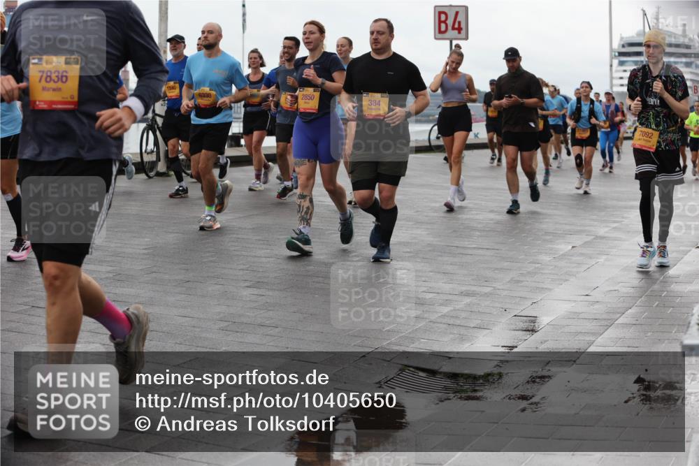 13.09.2026 - Kiel Lauf Andreas Tolksdorf http://msf.ph/oto/10405650 13.09.2026 11:07:10 Kiellinie 7836, 1840, 6330, 2850, 384, 4, 7092 meine-sportfotos.de