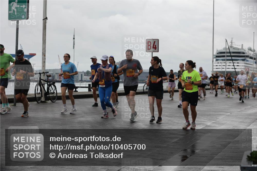 13.09.2026 - Kiel Lauf Andreas Tolksdorf http://msf.ph/oto/10405700 13.09.2026 11:07:17 Kiellinie 97, 12615, 11868, 4, 10365, 3 meine-sportfotos.de
