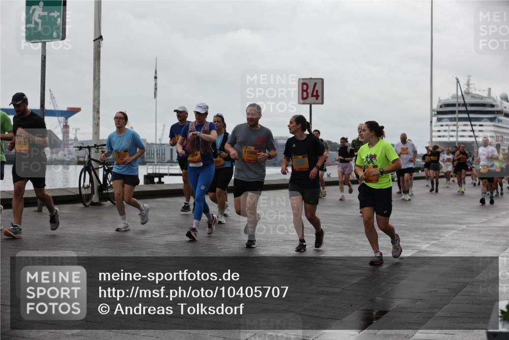 13.09.2026 - Kiel Lauf Andreas Tolksdorf http://msf.ph/oto/10405707 13.09.2026 11:07:18 Kiellinie 12615, 8322, 584, 11868, 4, 3 meine-sportfotos.de