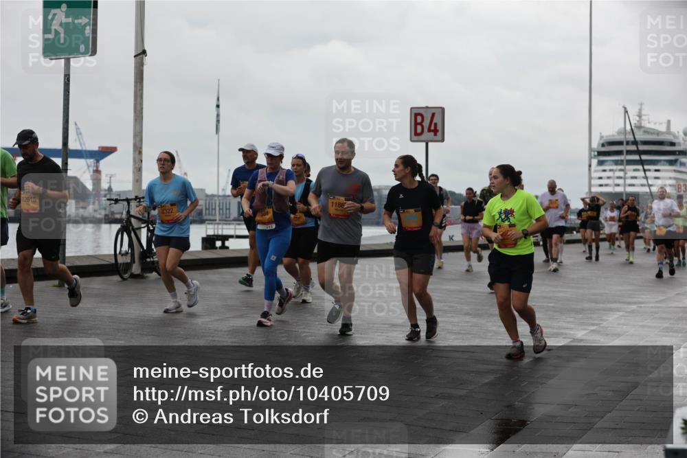 13.09.2026 - Kiel Lauf Andreas Tolksdorf http://msf.ph/oto/10405709 13.09.2026 11:07:18 Kiellinie  meine-sportfotos.de