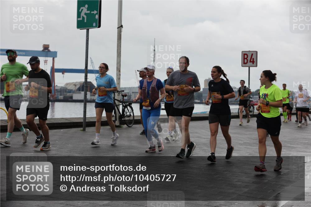 13.09.2026 - Kiel Lauf Andreas Tolksdorf http://msf.ph/oto/10405727 13.09.2026 11:07:18 Kiellinie 38, 3697, 12615, 4, 1036 meine-sportfotos.de