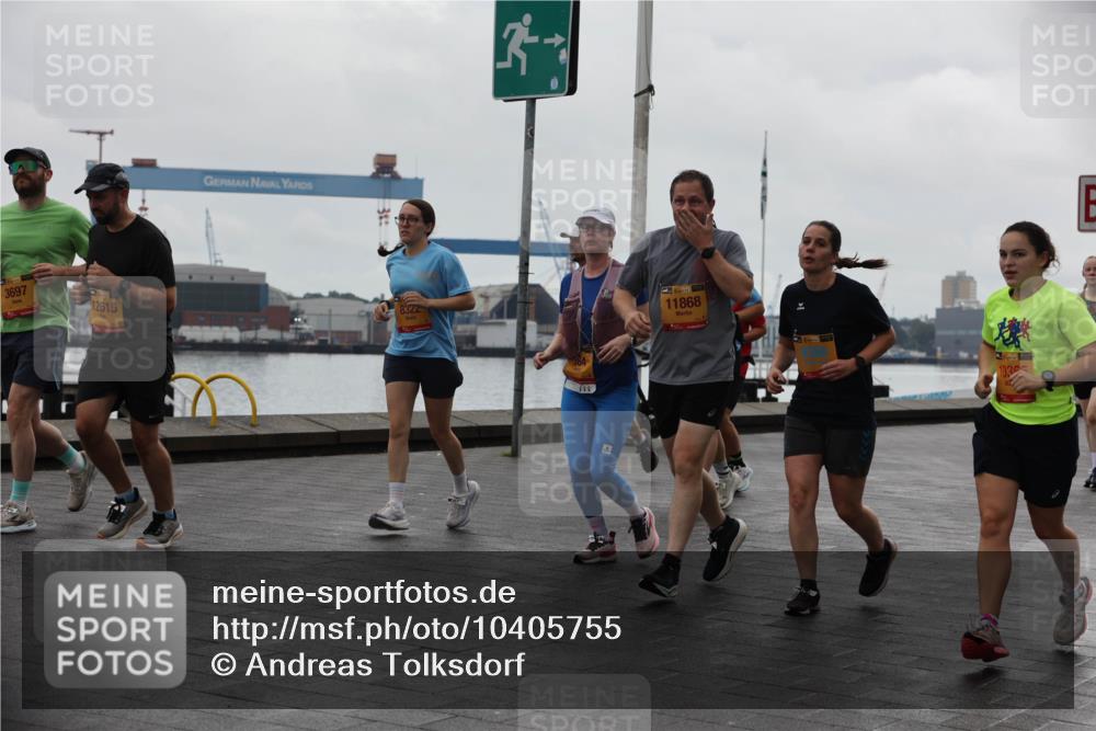 13.09.2026 - Kiel Lauf Andreas Tolksdorf http://msf.ph/oto/10405755 13.09.2026 11:07:19 Kiellinie 39, 3697, 12615, 8322, 139, 11868, 38 meine-sportfotos.de