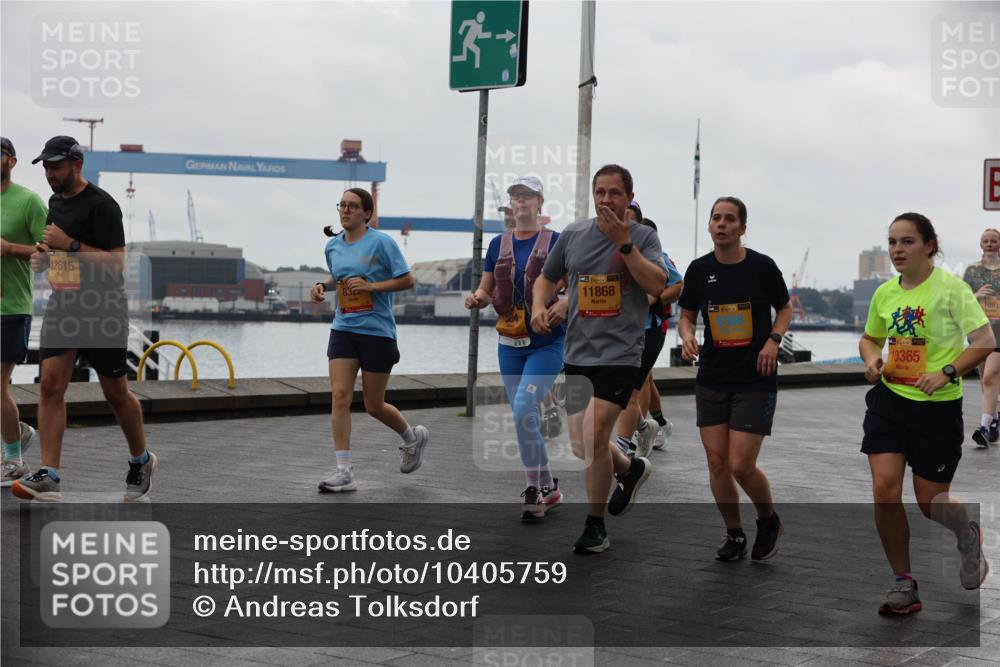 13.09.2026 - Kiel Lauf Andreas Tolksdorf http://msf.ph/oto/10405759 13.09.2026 11:07:19 Kiellinie 12615, 39, 11868, 39, 38, 10365, 1091 meine-sportfotos.de
