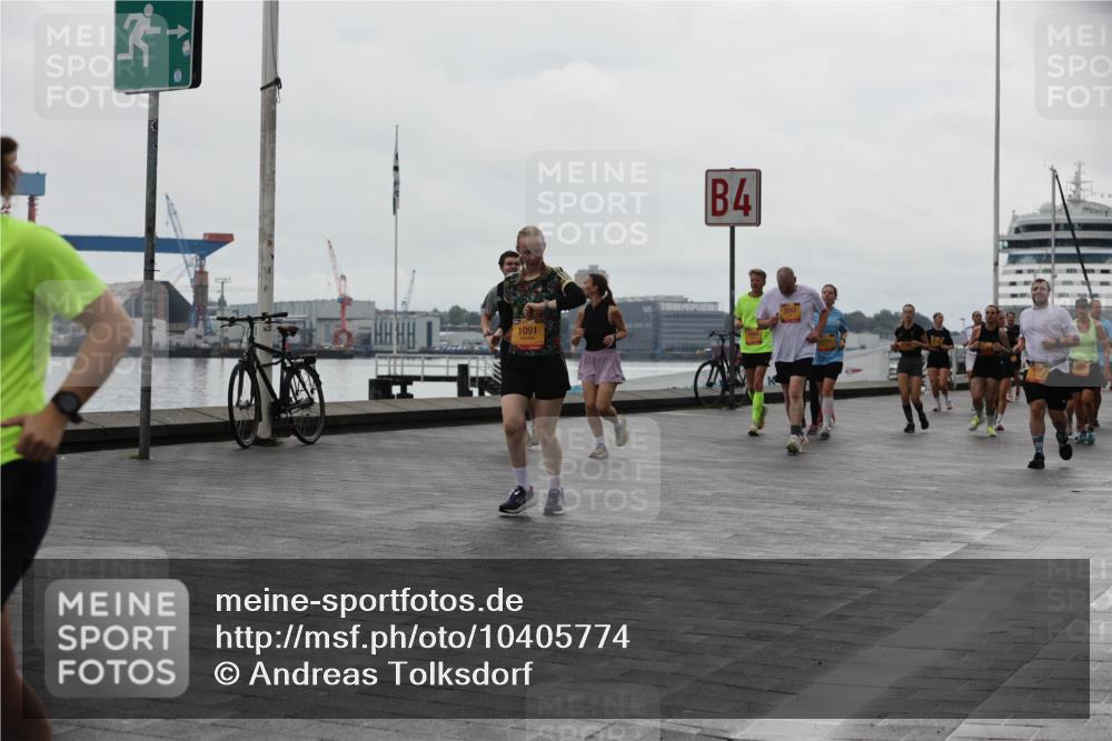 13.09.2026 - Kiel Lauf Andreas Tolksdorf http://msf.ph/oto/10405774 13.09.2026 11:07:21 Kiellinie 1091, 4 meine-sportfotos.de