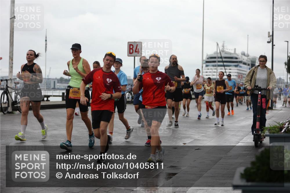 13.09.2026 - Kiel Lauf Andreas Tolksdorf http://msf.ph/oto/10405811 13.09.2026 11:07:29 Kiellinie 1694, 202, 4, 742 meine-sportfotos.de