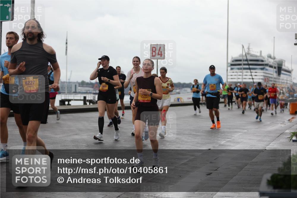 13.09.2026 - Kiel Lauf Andreas Tolksdorf http://msf.ph/oto/10405861 13.09.2026 11:07:33 Kiellinie 613, 39, 6227, 363, 4 meine-sportfotos.de