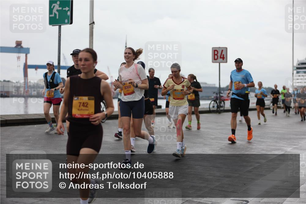 13.09.2026 - Kiel Lauf Andreas Tolksdorf http://msf.ph/oto/10405888 13.09.2026 11:07:34 Kiellinie 3, 742, 8360, 4 meine-sportfotos.de
