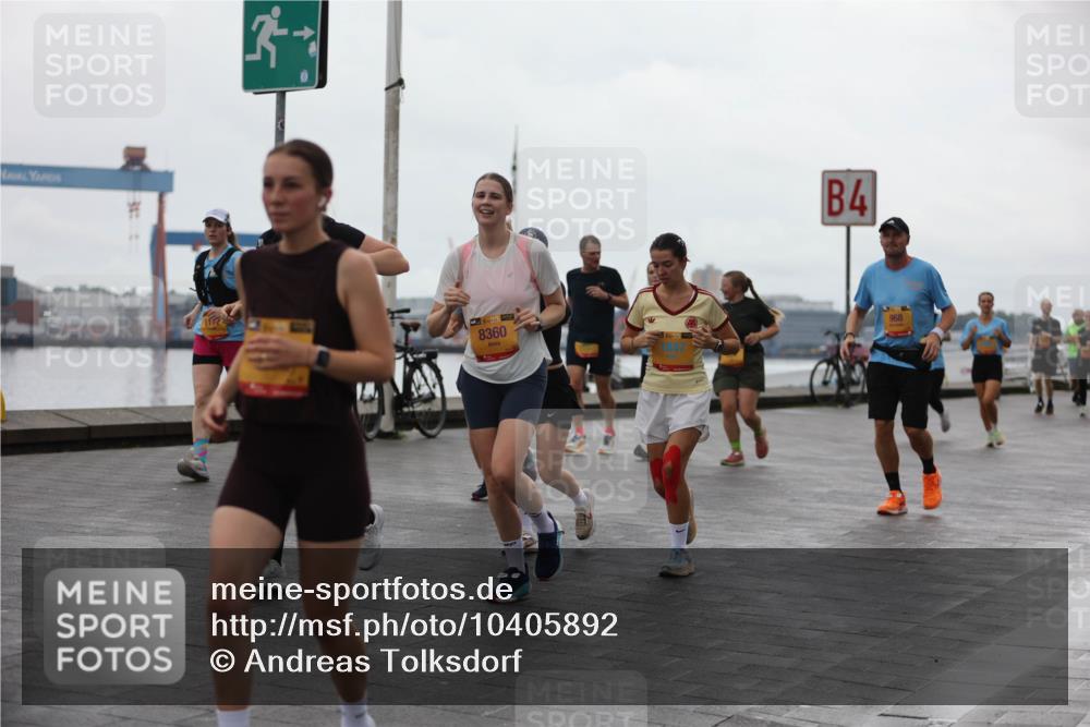 13.09.2026 - Kiel Lauf Andreas Tolksdorf http://msf.ph/oto/10405892 13.09.2026 11:07:35 Kiellinie 8360, 1847, 4, 968 meine-sportfotos.de