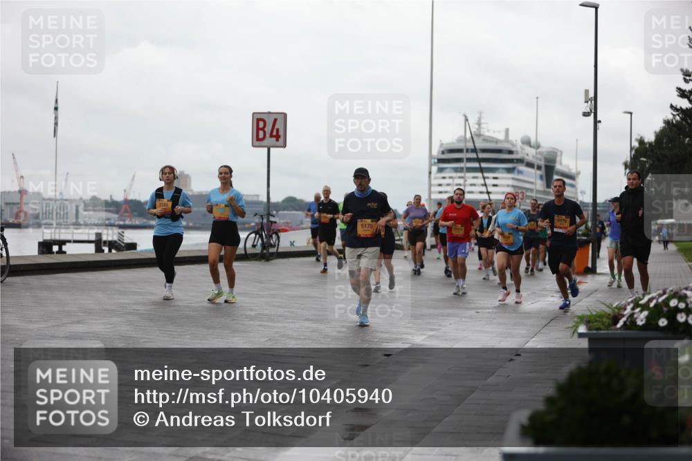 13.09.2026 - Kiel Lauf Andreas Tolksdorf http://msf.ph/oto/10405940 13.09.2026 11:07:38 Kiellinie 3166, 4, 5170, 5470 meine-sportfotos.de