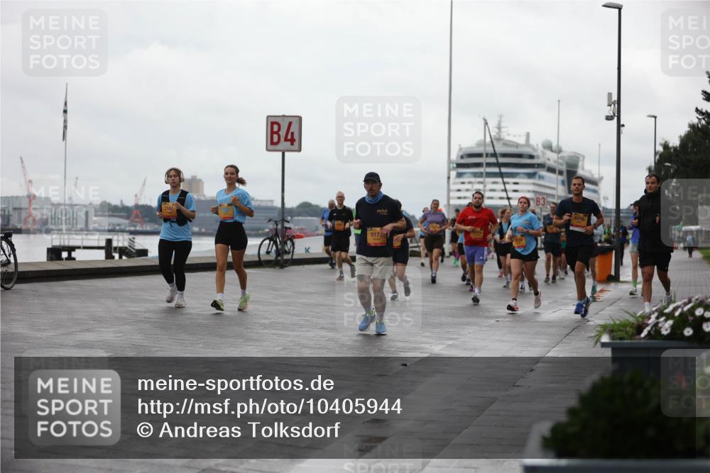 13.09.2026 - Kiel Lauf Andreas Tolksdorf http://msf.ph/oto/10405944 13.09.2026 11:07:38 Kiellinie 3166, 4, 517, 3, 5470 meine-sportfotos.de