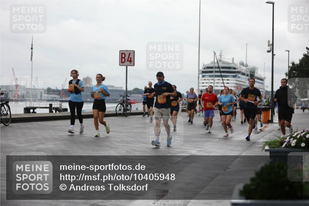 13.09.2026 - Kiel Lauf Andreas Tolksdorf http://msf.ph/oto/10405948 13.09.2026 11:07:38 Kiellinie 3166, 4, 3, 5470, 5170 meine-sportfotos.de